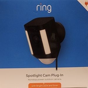 Black Ring Spotlight Cam Plug-In
